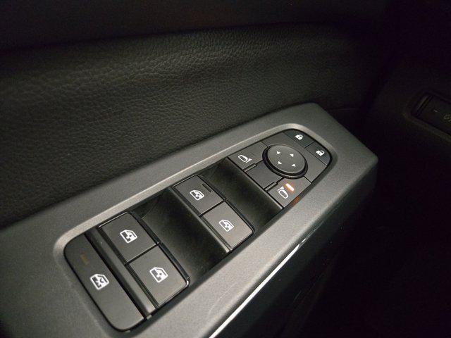 2024 Nissan Pathfinder S 4WD