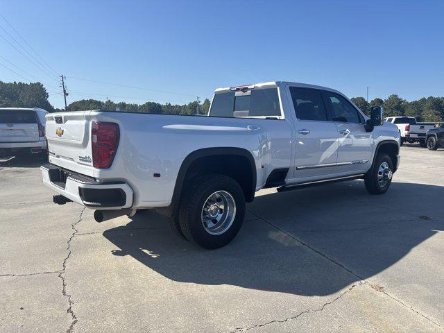 2025 Chevrolet Silverado 3500HD 4WD Crew Cab Long Bed High Country