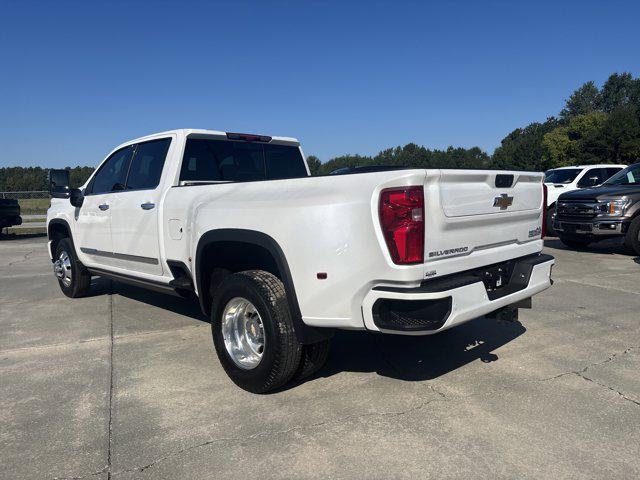 2025 Chevrolet Silverado 3500HD 4WD Crew Cab Long Bed High Country