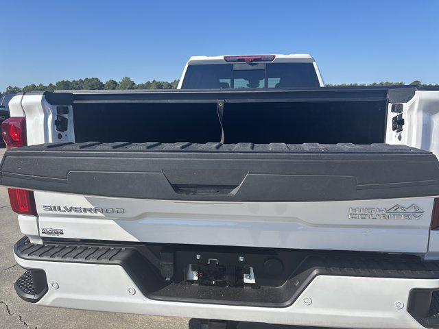 2025 Chevrolet Silverado 3500HD 4WD Crew Cab Long Bed High Country