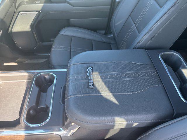 2025 Chevrolet Silverado 3500HD 4WD Crew Cab Long Bed High Country