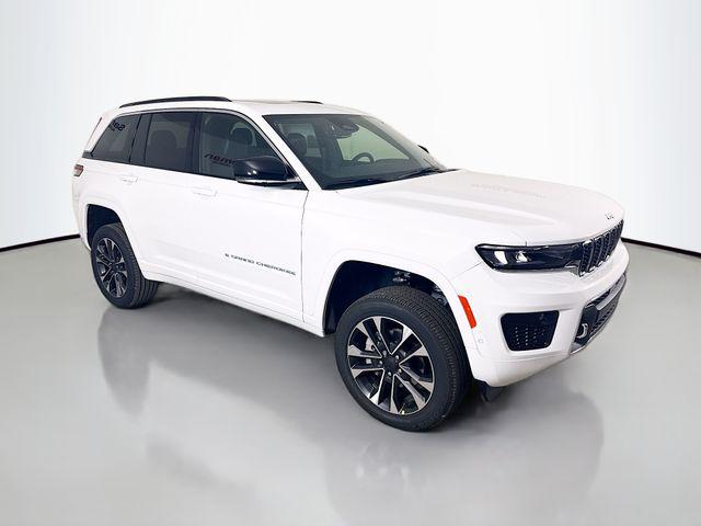 2025 Jeep Grand Cherokee GRAND CHEROKEE OVERLAND 4X4