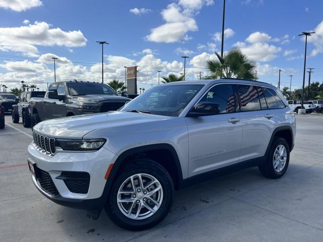 2025 Jeep Grand Cherokee GRAND CHEROKEE LAREDO X 4X2 2025 Jeep Grand Cherokee GRAND CHEROKEE LAREDO X 4X2