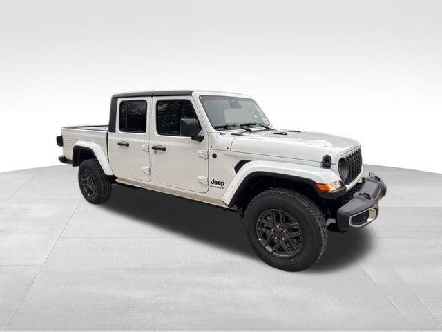 2026 Jeep Gladiator GLADIATOR SPORT S 4X4 2026 Jeep Gladiator GLADIATOR SPORT S 4X4