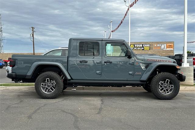 2026 Jeep Gladiator GLADIATOR MOJAVE 4X4