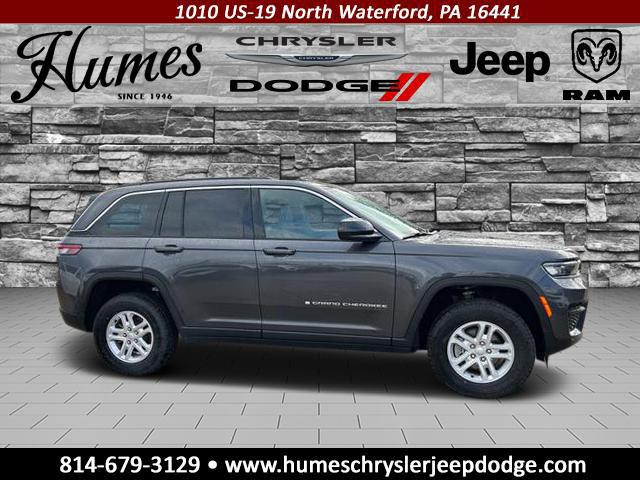 2025 Jeep Grand Cherokee GRAND CHEROKEE LAREDO 4X4