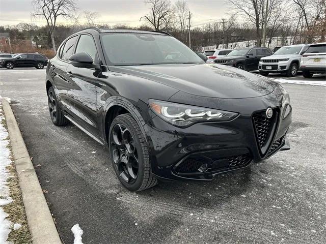 2025 Alfa Romeo Stelvio STELVIO AWD