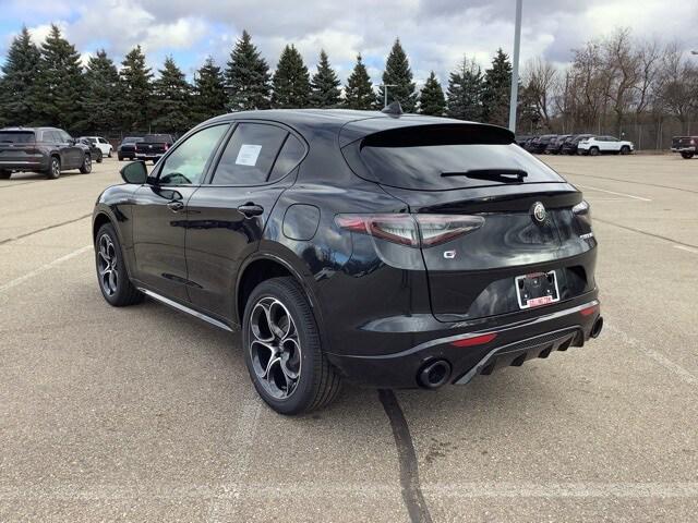 2025 Alfa Romeo Stelvio STELVIO AWD