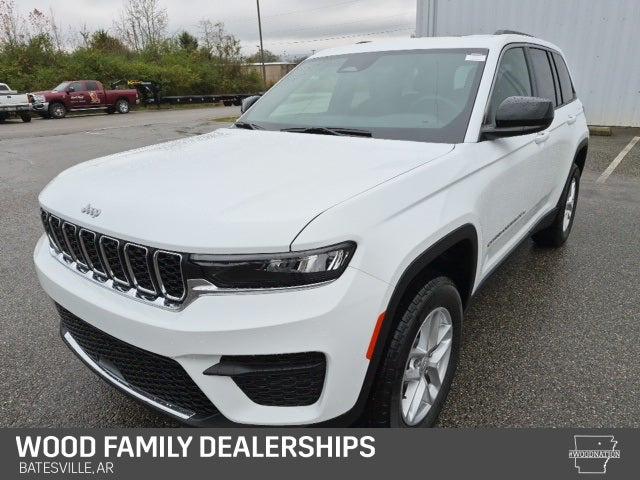 2025 Jeep Grand Cherokee GRAND CHEROKEE LAREDO X 4X4