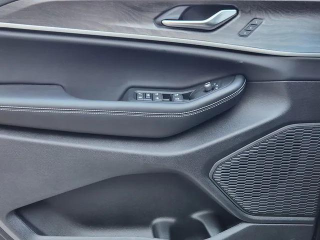 2025 Jeep Grand Cherokee Limited 4x2