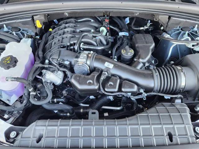 2025 Jeep Grand Cherokee Limited 4x2