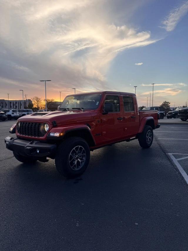 2026 Jeep Gladiator GLADIATOR SPORT S 4X4 2026 Jeep Gladiator GLADIATOR SPORT S 4X4
