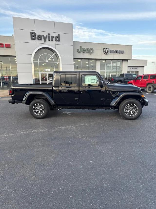 2026 Jeep Gladiator GLADIATOR SPORT S 4X4 2026 Jeep Gladiator GLADIATOR SPORT S 4X4