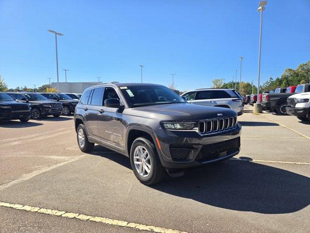 2025 Jeep Grand Cherokee GRAND CHEROKEE LAREDO X 4X2 2025 Jeep Grand Cherokee GRAND CHEROKEE LAREDO X 4X2
