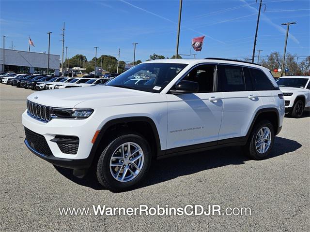 2025 Jeep Grand Cherokee GRAND CHEROKEE LAREDO X 4X2