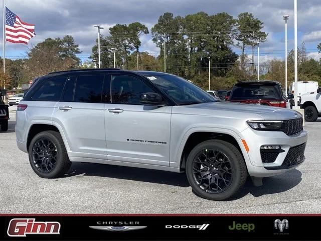 2025 Jeep Grand Cherokee GRAND CHEROKEE SUMMIT 4X4