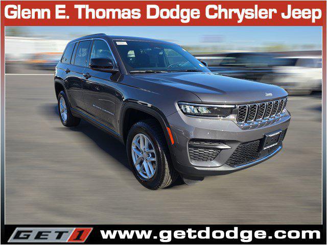 2025 Jeep Grand Cherokee GRAND CHEROKEE LAREDO X 4X2