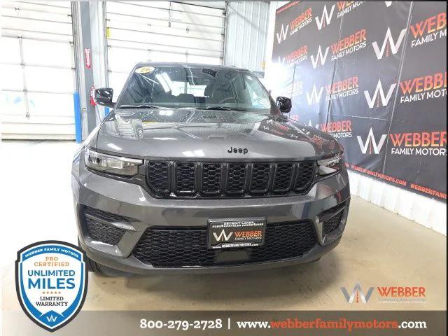 2025 Jeep Grand Cherokee GRAND CHEROKEE ALTITUDE X 4X4