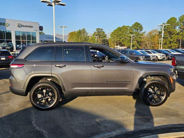 2025 Jeep Grand Cherokee Altitude X 4x2