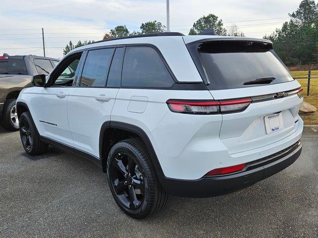 2025 Jeep Grand Cherokee Limited 4x2