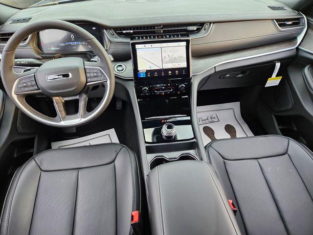 2025 Jeep Grand Cherokee Limited 4x2