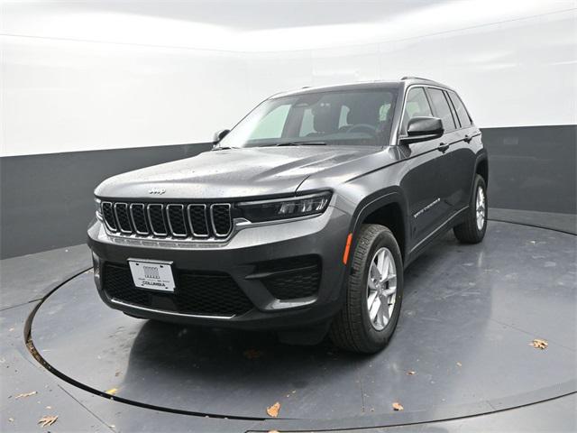 2025 Jeep Grand Cherokee GRAND CHEROKEE LAREDO X 4X4 2025 Jeep Grand Cherokee GRAND CHEROKEE LAREDO X 4X4