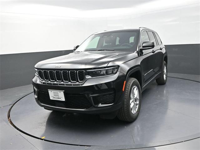 2025 Jeep Grand Cherokee GRAND CHEROKEE LAREDO X 4X4 2025 Jeep Grand Cherokee GRAND CHEROKEE LAREDO X 4X4
