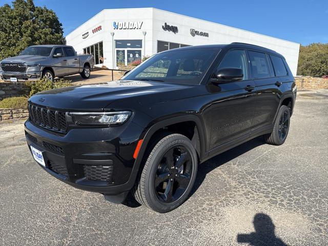 2025 Jeep Grand Cherokee GRAND CHEROKEE L ALTITUDE 4X4 2025 Jeep Grand Cherokee GRAND CHEROKEE L ALTITUDE 4X4