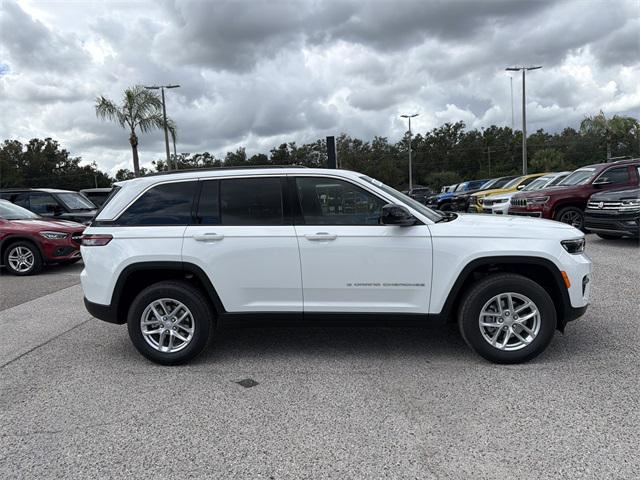 2025 Jeep Grand Cherokee GRAND CHEROKEE LAREDO X 4X4 2025 Jeep Grand Cherokee GRAND CHEROKEE LAREDO X 4X4