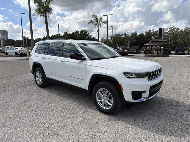 2025 Jeep Grand Cherokee GRAND CHEROKEE L LAREDO X 4X2