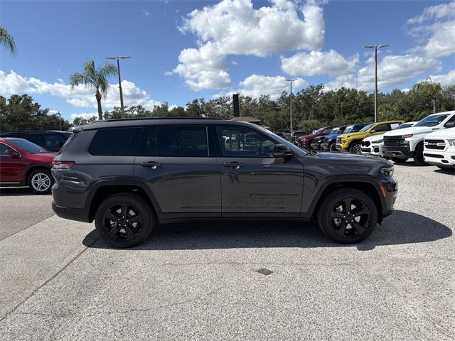 2025 Jeep Grand Cherokee GRAND CHEROKEE L LIMITED 4X2