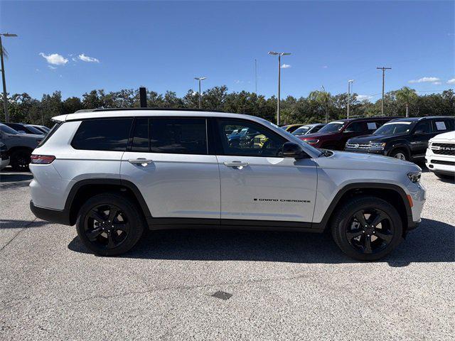 2025 Jeep Grand Cherokee GRAND CHEROKEE L LIMITED 4X2
