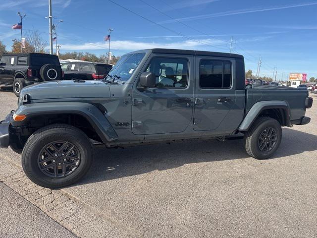 2026 Jeep Gladiator GLADIATOR SPORT S 4X4 2026 Jeep Gladiator GLADIATOR SPORT S 4X4