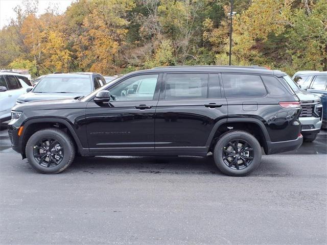 2025 Jeep Grand Cherokee GRAND CHEROKEE L ALTITUDE X 4X4