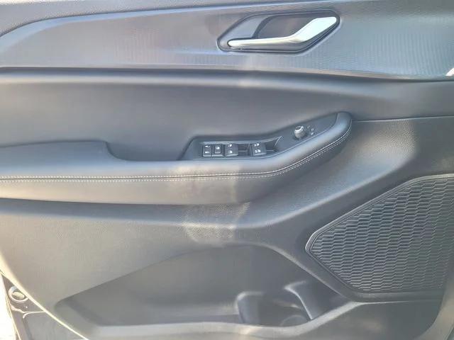 2025 Jeep Grand Cherokee Altitude X 4x2