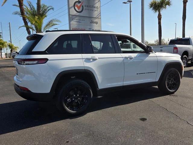 2025 Jeep Grand Cherokee Altitude X 4x2
