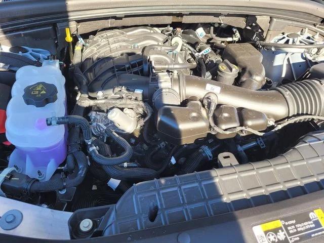 2025 Jeep Grand Cherokee Limited 4x2