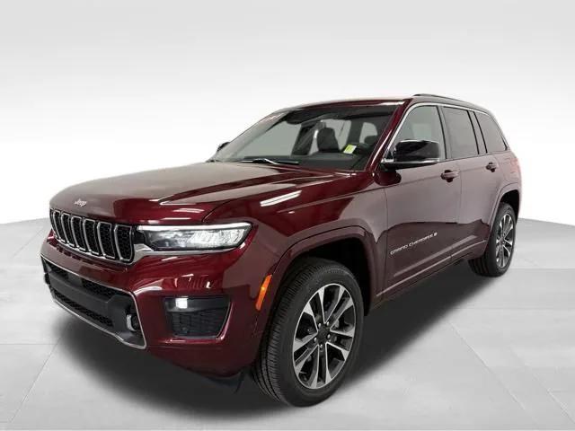 2025 Jeep Grand Cherokee GRAND CHEROKEE OVERLAND 4X4