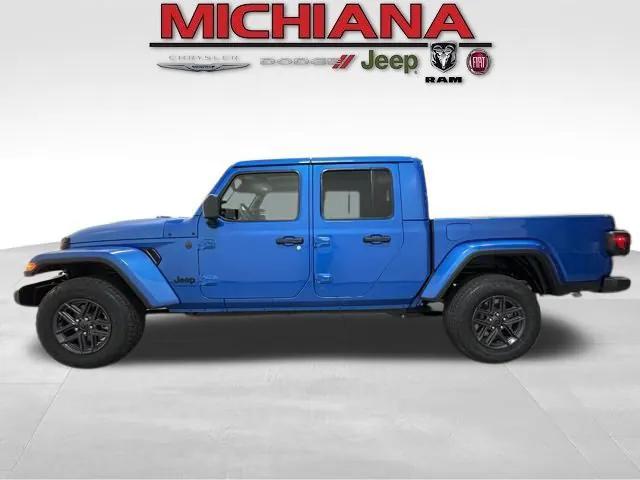 2026 Jeep Gladiator GLADIATOR SPORT S 4X4