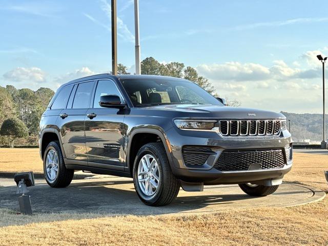 2025 Jeep Grand Cherokee GRAND CHEROKEE LAREDO X 4X2 2025 Jeep Grand Cherokee GRAND CHEROKEE LAREDO X 4X2