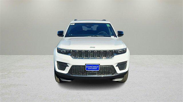 2025 Jeep Grand Cherokee GRAND CHEROKEE LAREDO X 4X2