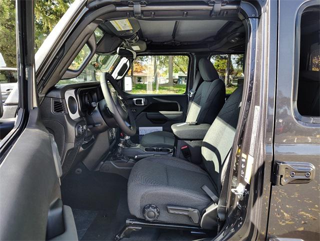 2026 Jeep Gladiator GLADIATOR SPORT S 4X4 2026 Jeep Gladiator GLADIATOR SPORT S 4X4