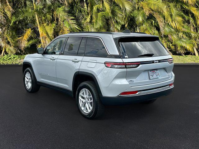 2025 Jeep Grand Cherokee GRAND CHEROKEE LAREDO X 4X2