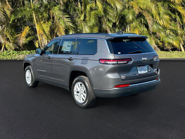 2025 Jeep Grand Cherokee GRAND CHEROKEE L LAREDO 4X4