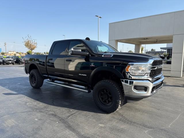 2022 RAM 2500 Tradesman Crew Cab 4x4 64 Box