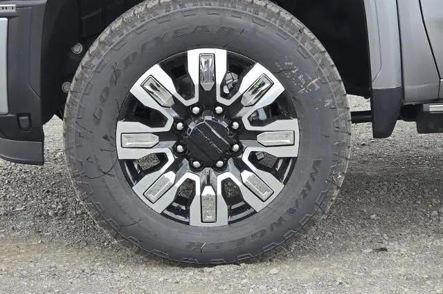 2026 GMC Sierra 2500HD Crew Cab, Standard Bed, Denali, 4WD