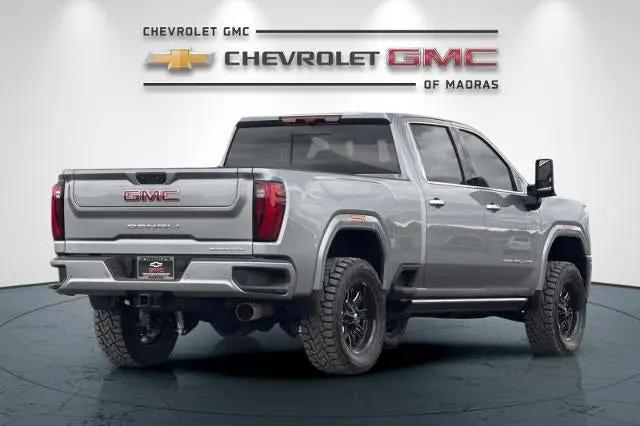 2026 GMC Sierra 2500HD Crew Cab, Standard Bed, Denali, 4WD