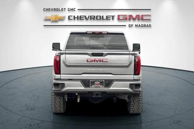 2026 GMC Sierra 2500HD Crew Cab, Standard Bed, Denali, 4WD