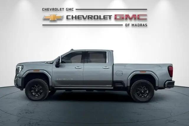 2026 GMC Sierra 2500HD Crew Cab, Standard Bed, Denali, 4WD