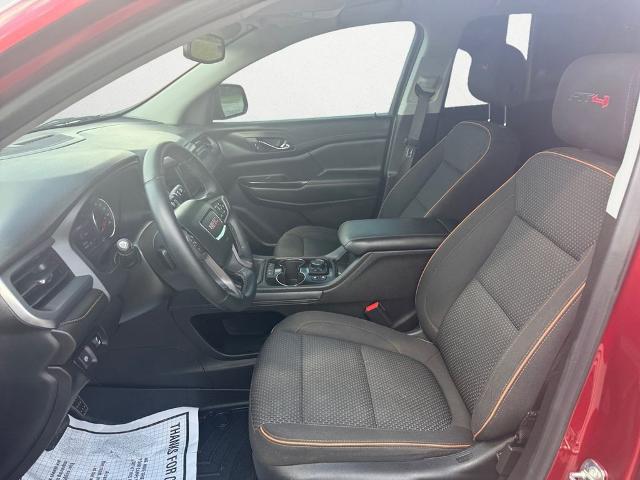 2023 GMC Acadia AWD AT4